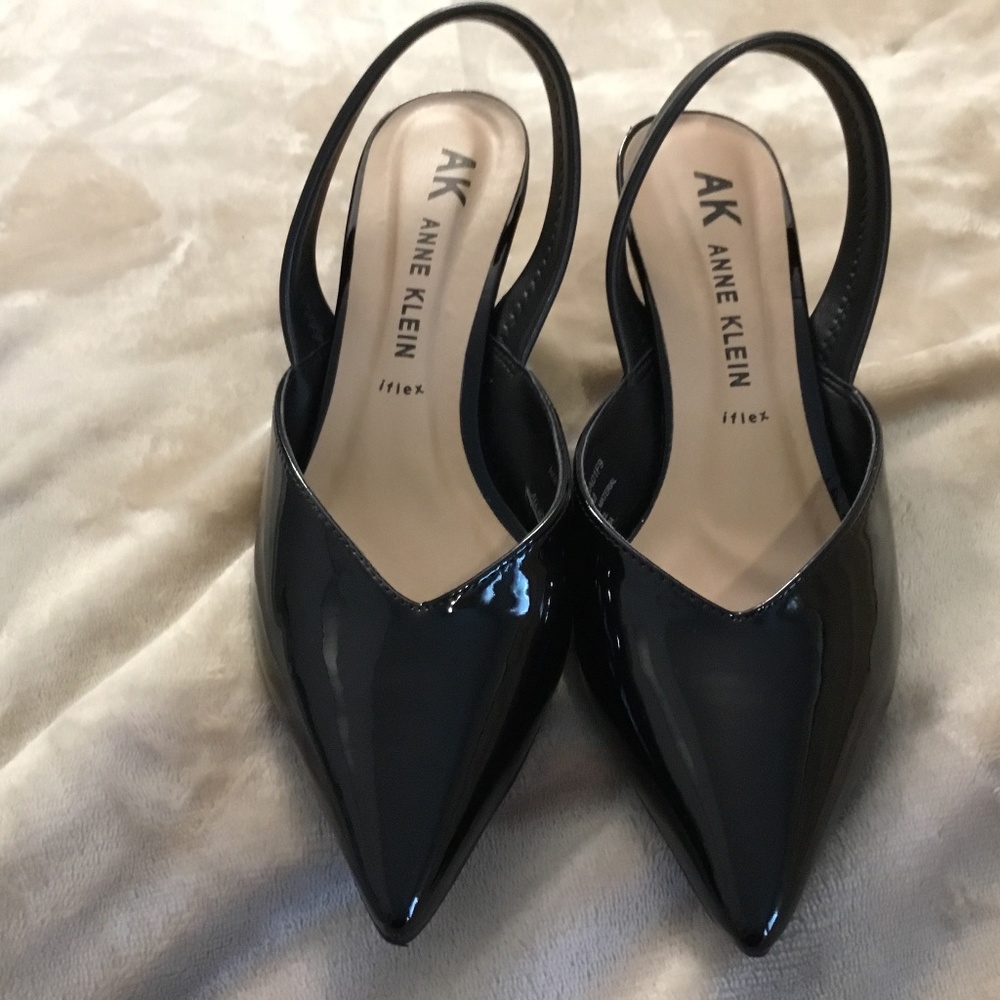 Black Patent Leather Sling Back Shoes size 9.5